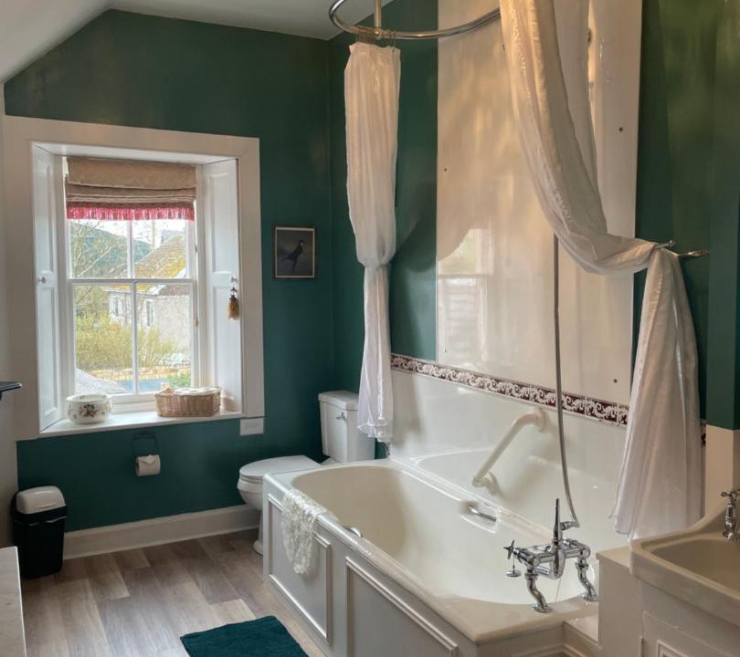 Photo of Others in Melrose