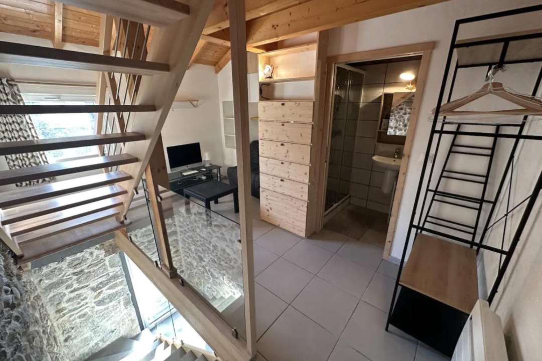 Photo of Others in Neydens