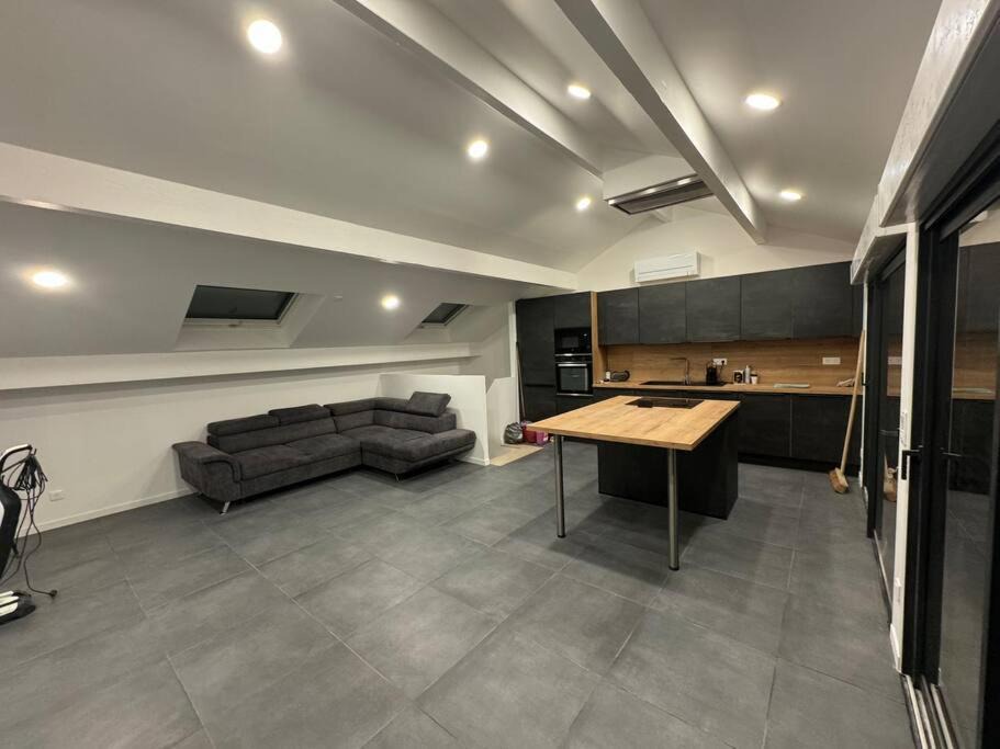 Photo of Livingroom in Les Alluets-le-Roi