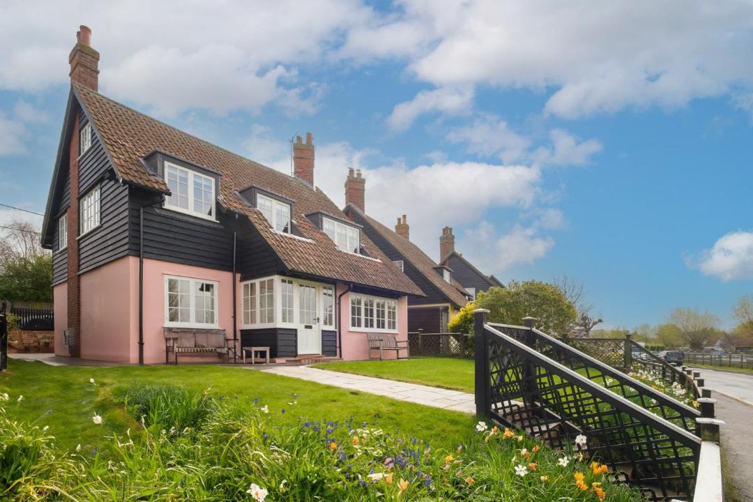 Photo of Buildings in Thorpeness