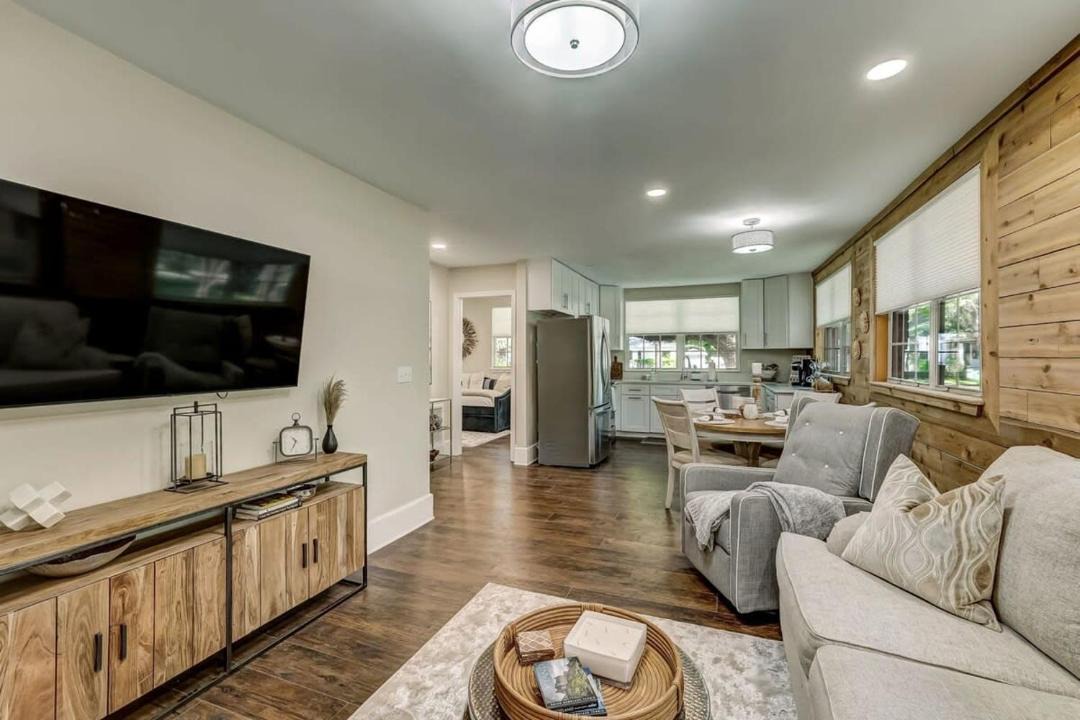 Photo of Others in Riverside