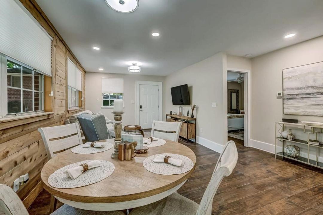 Photo of Others in Riverside