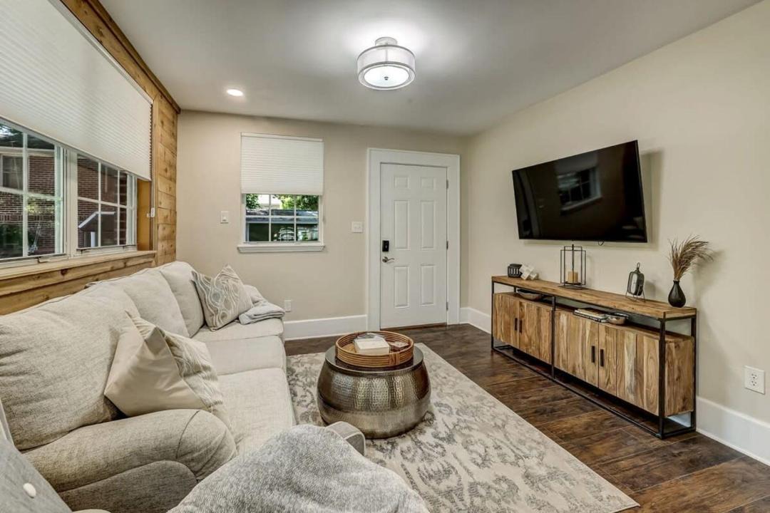 Photo of Others in Riverside