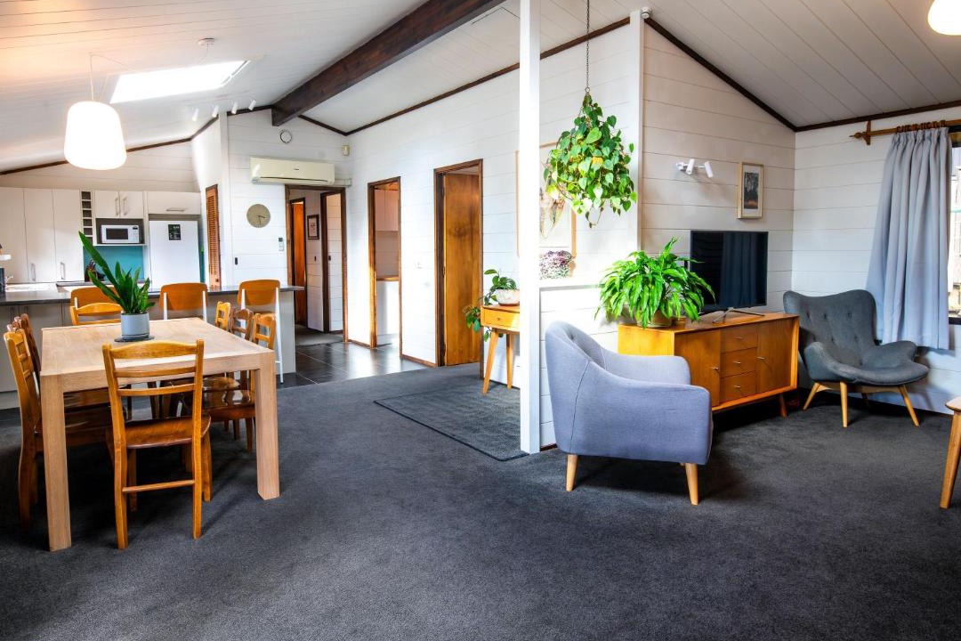 Photo of Others in Lynmore