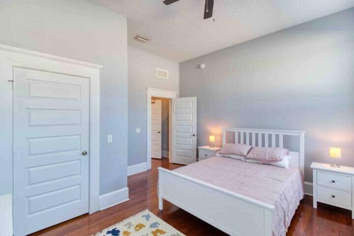 Photo of Others in Springfield