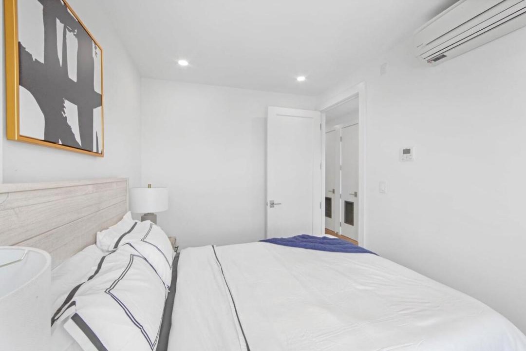 Photo of Others in Greenpoint