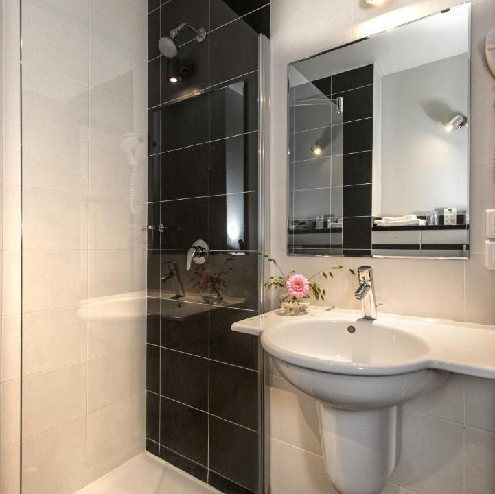 Photo of Bathroom in La Canourgue