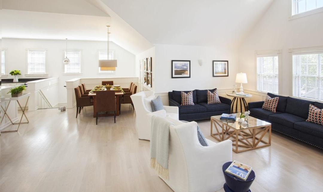 Photo of Livingroom in Nantucket Town