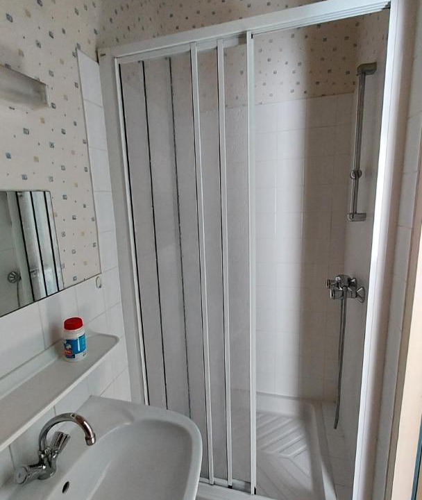 Photo of Bathroom in Chateaumeillant