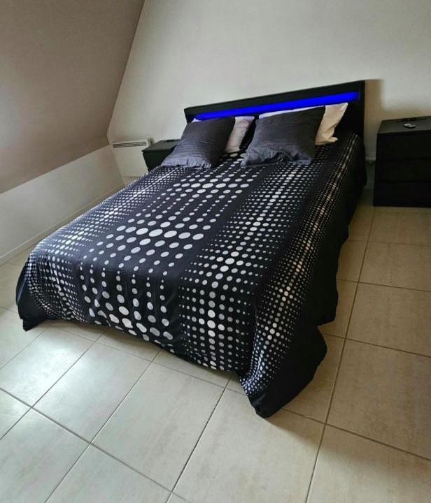 Photo of Bedroom in Clerey