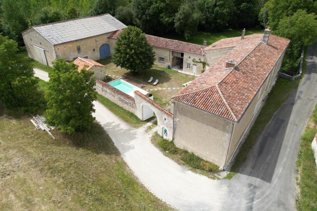 Photo of Buildings in Charme