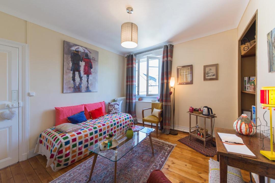 Photo of Others in Flore