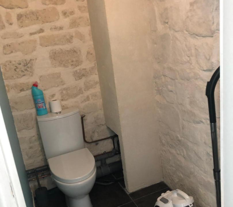 Photo of Bathroom in Louvigny