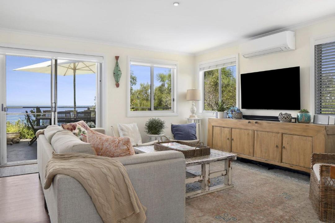 Photo of Livingroom in Manyana