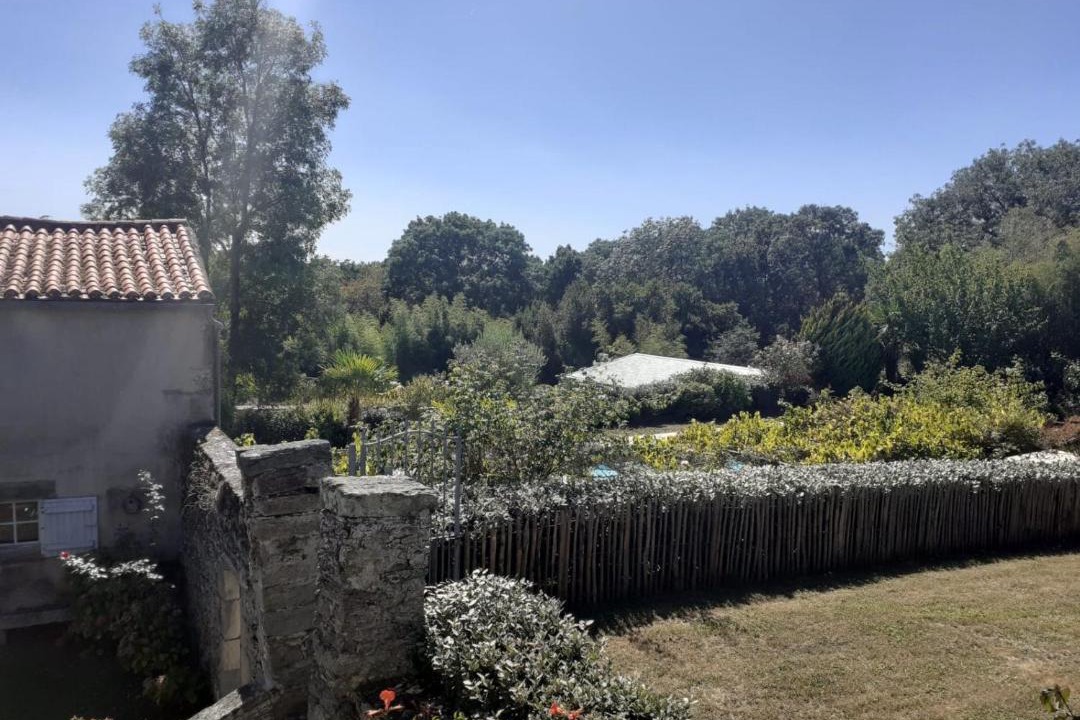 Photo of Others in Apremont