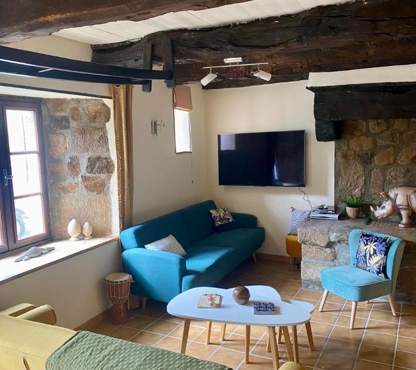 Photo of Livingroom in Caulnes