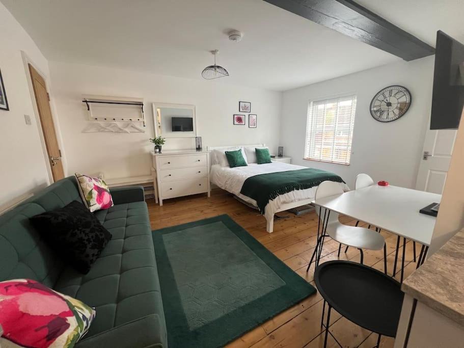 Photo of Livingroom in Long Whatton