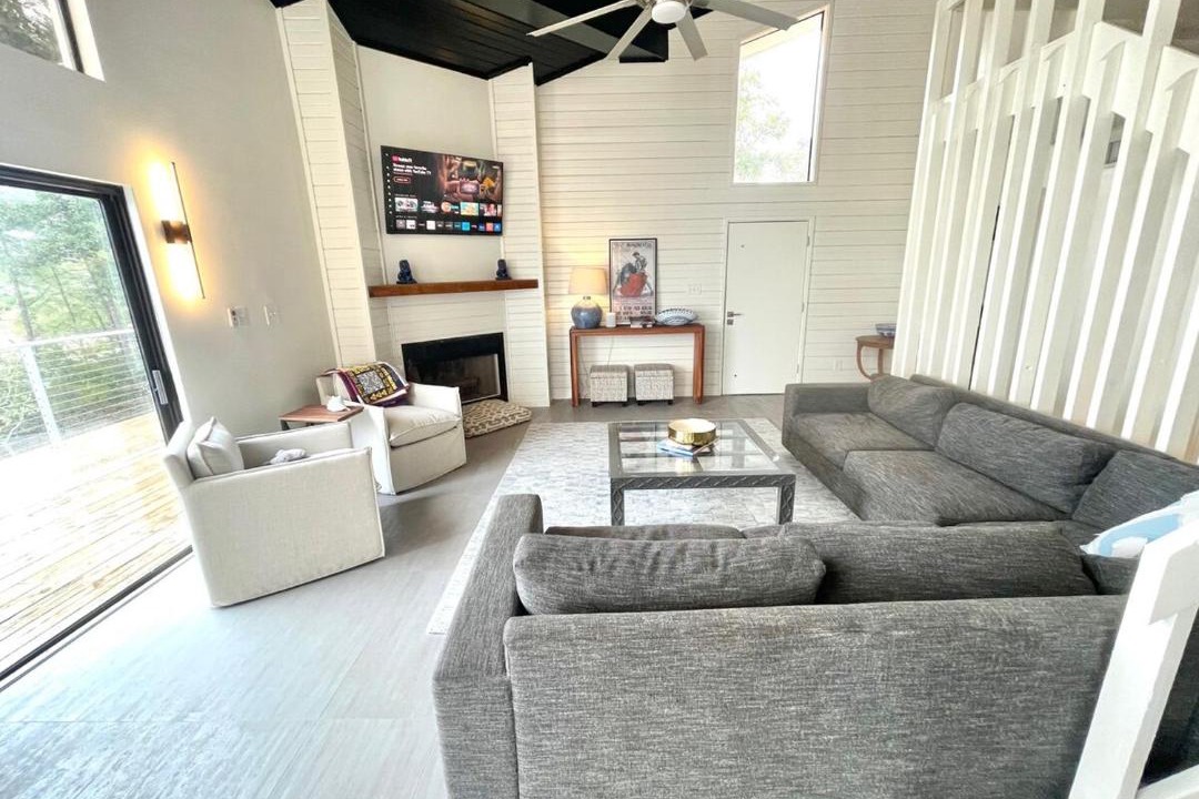 Photo of Livingroom in Josephine