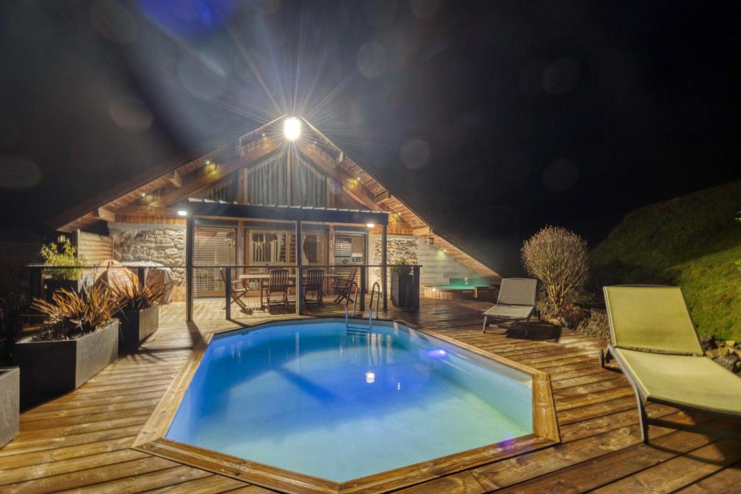 Photo of Others in Toiny