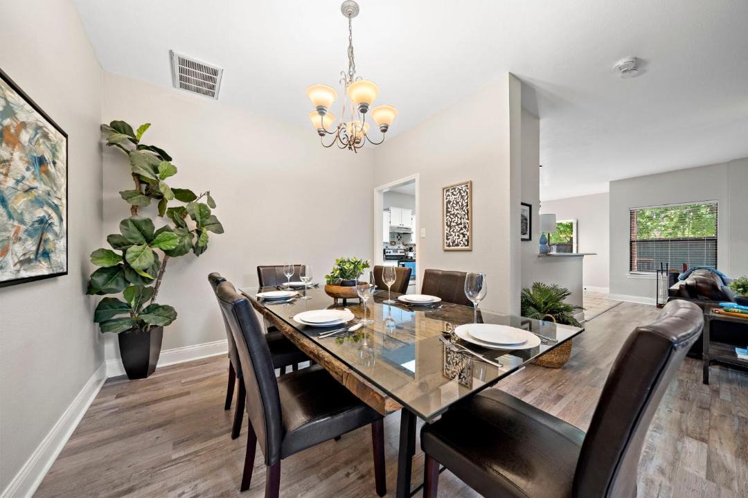 Photo of Livingroom in North San Antonio - SAT