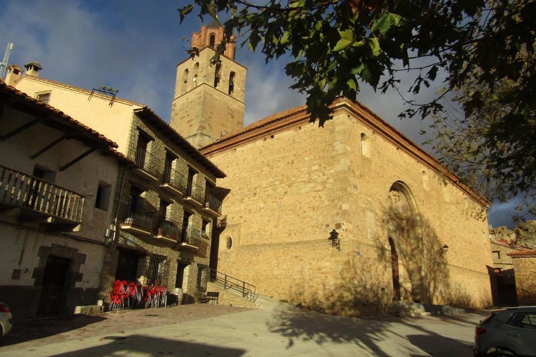 Photo of Buildings in Allepuz