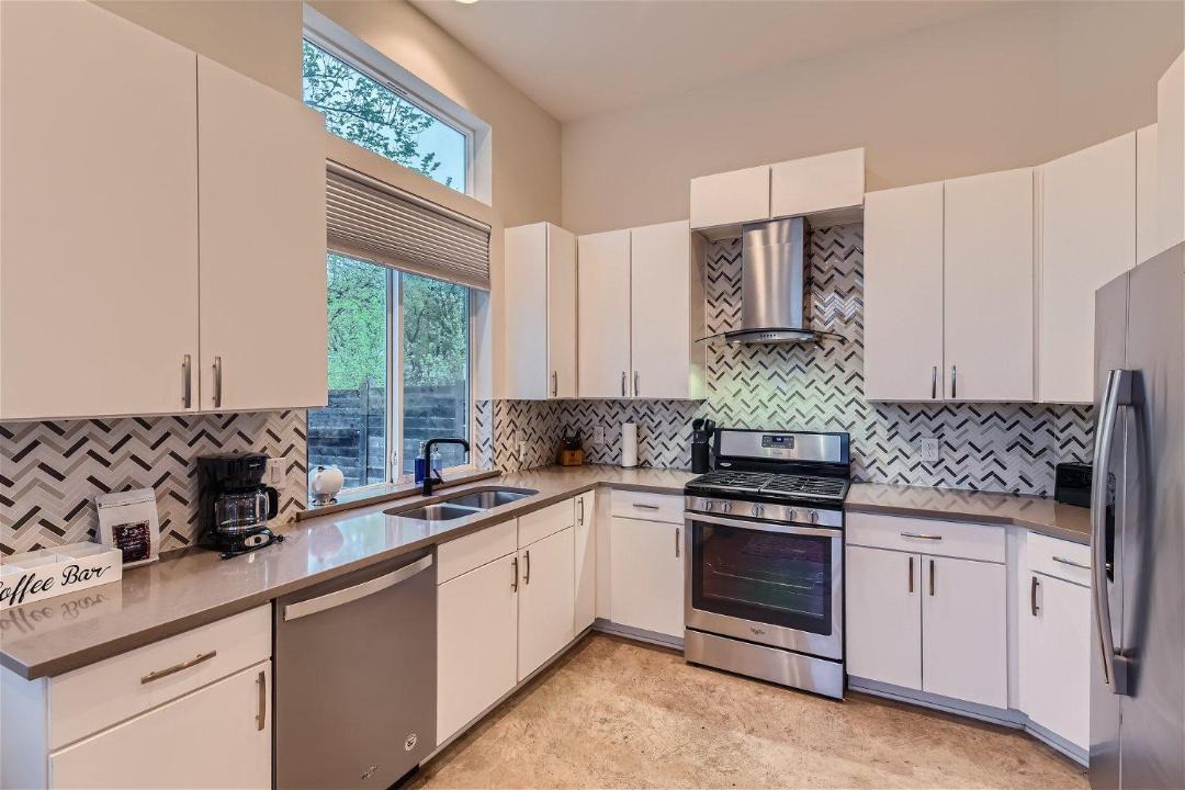 Photo of Kitchen in MLK