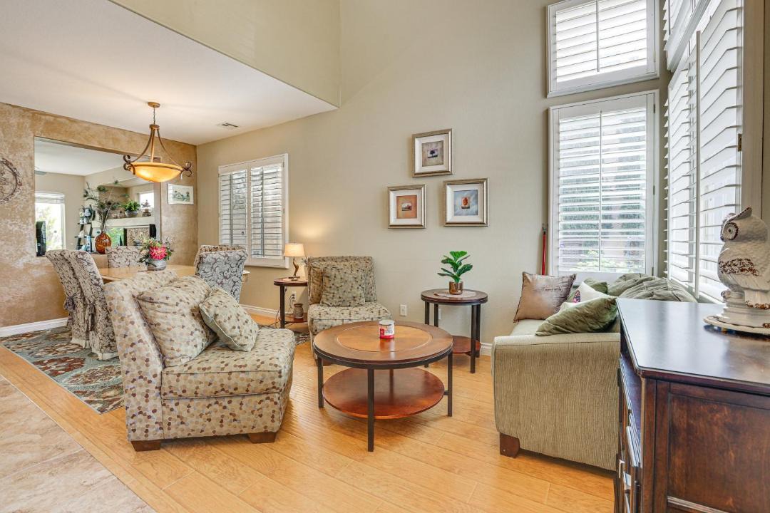 Photo of Livingroom in Rhodes Ranch