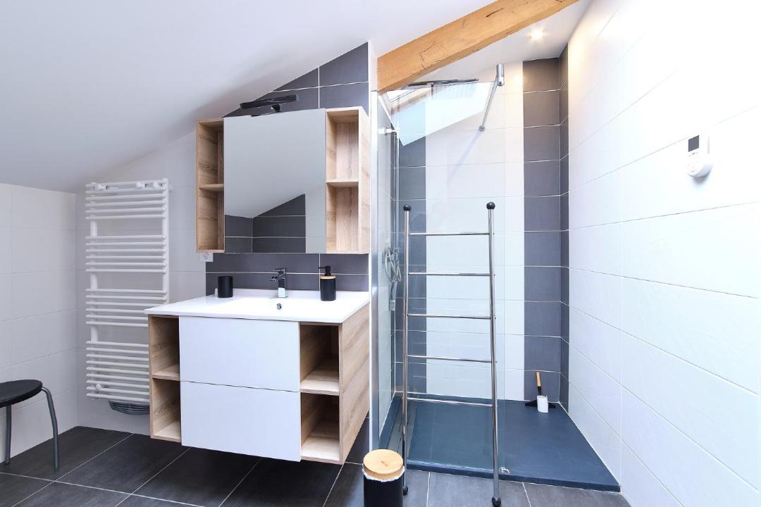 Photo of Others in Laiz