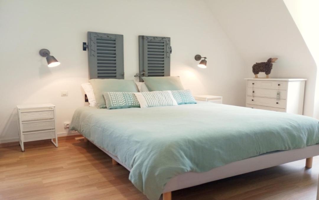 Photo of Others in Pleudaniel