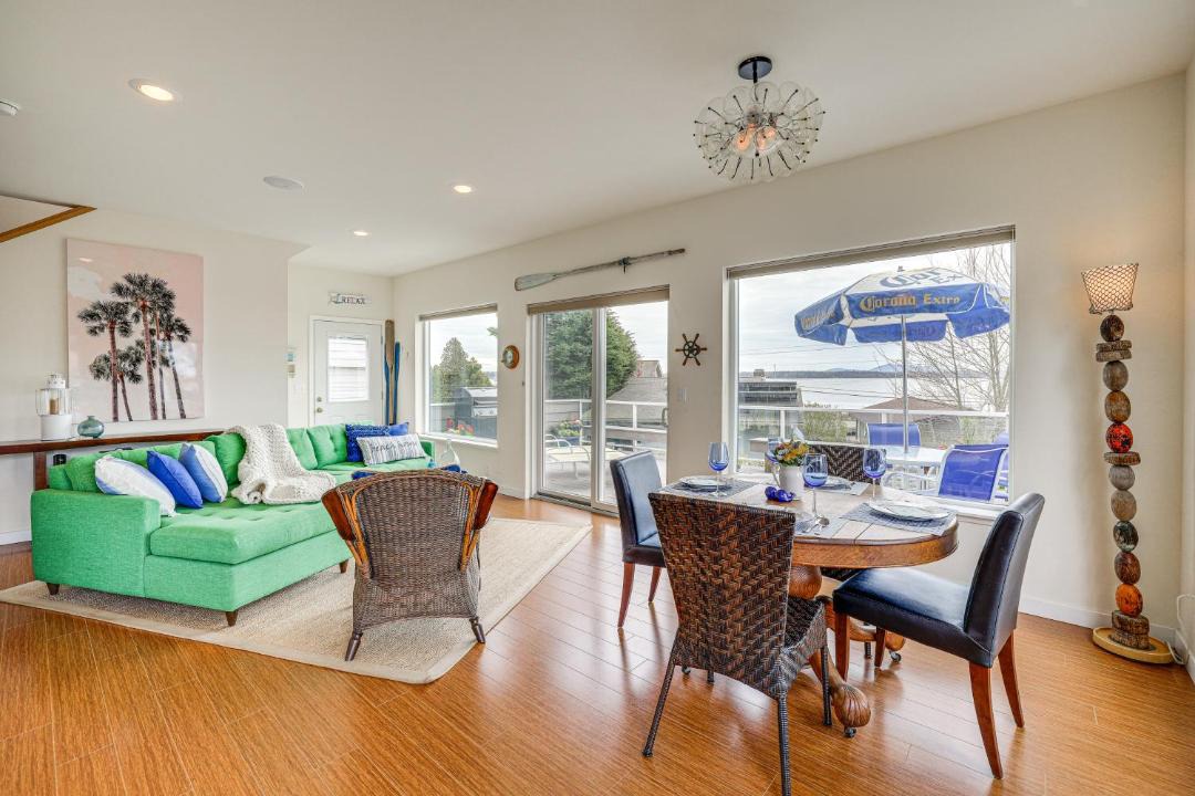 Photo of Livingroom in Birch Bay