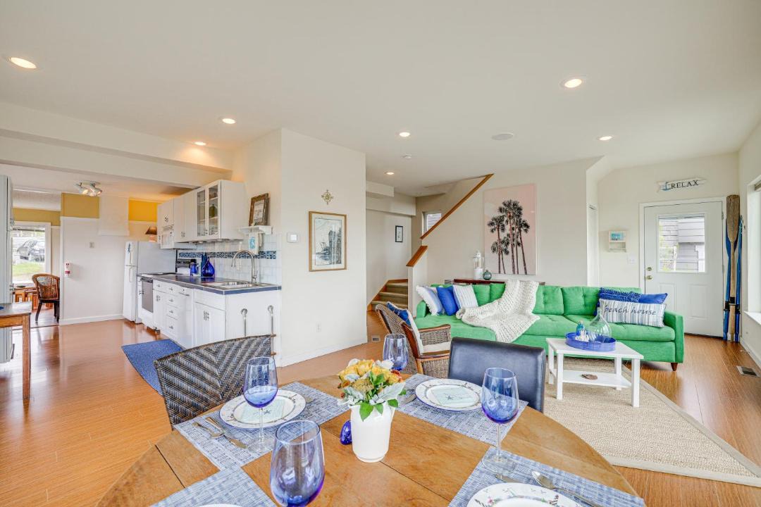 Photo of Livingroom in Birch Bay