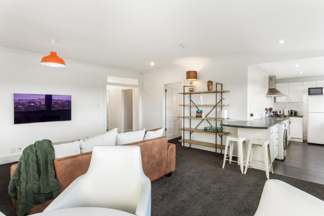 Photo of Others in Mount Eden