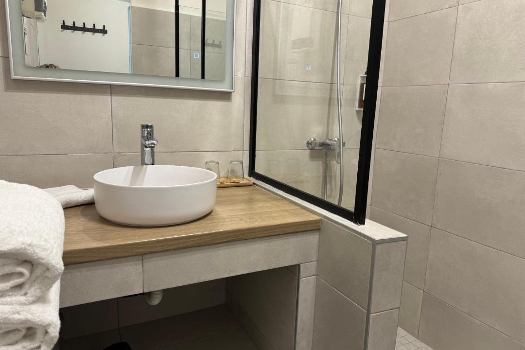 Photo of Bathroom in Saintes-Maries-de-la-Mer