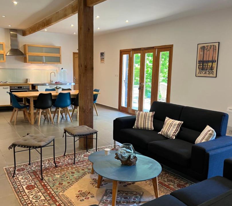 Photo of Others in Gastes