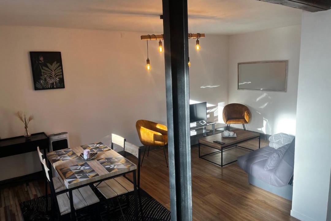 Photo of Others in Diou