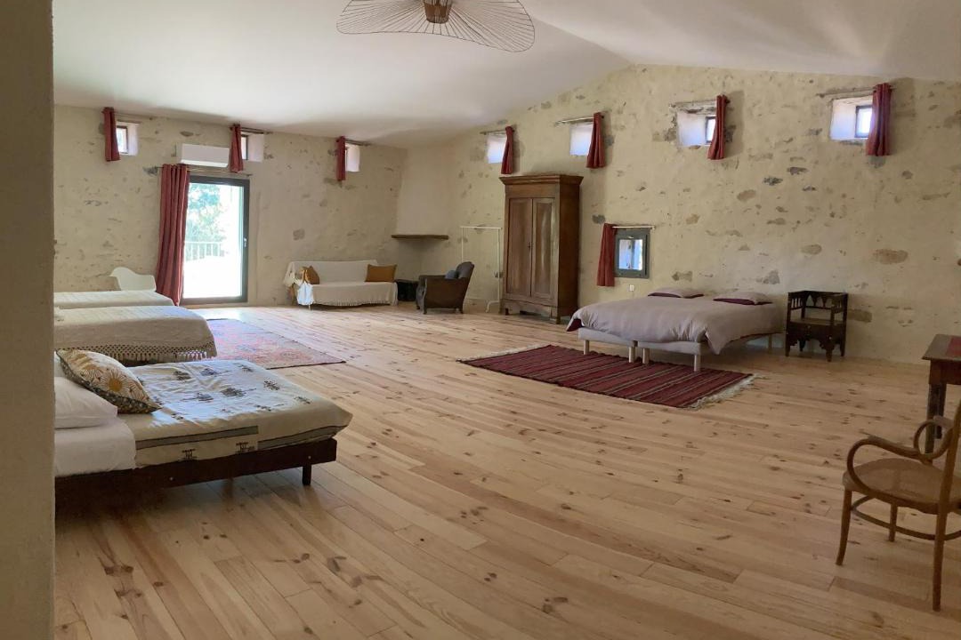 Photo of Others in Vic-le-Fesq