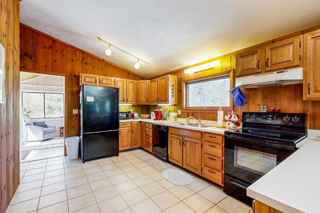 Photo of Kitchen in Moultonborough