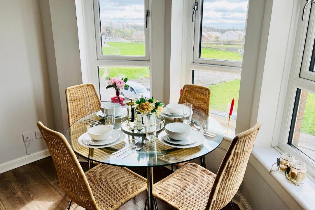 Photo of Others in Hawkhead