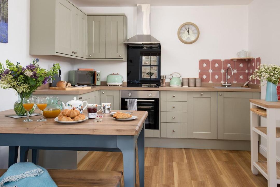 Photo of Others in Ingram