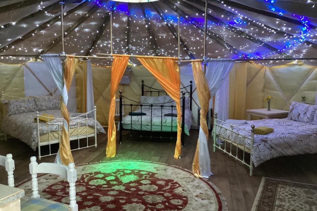 Photo of Others in Fairseat