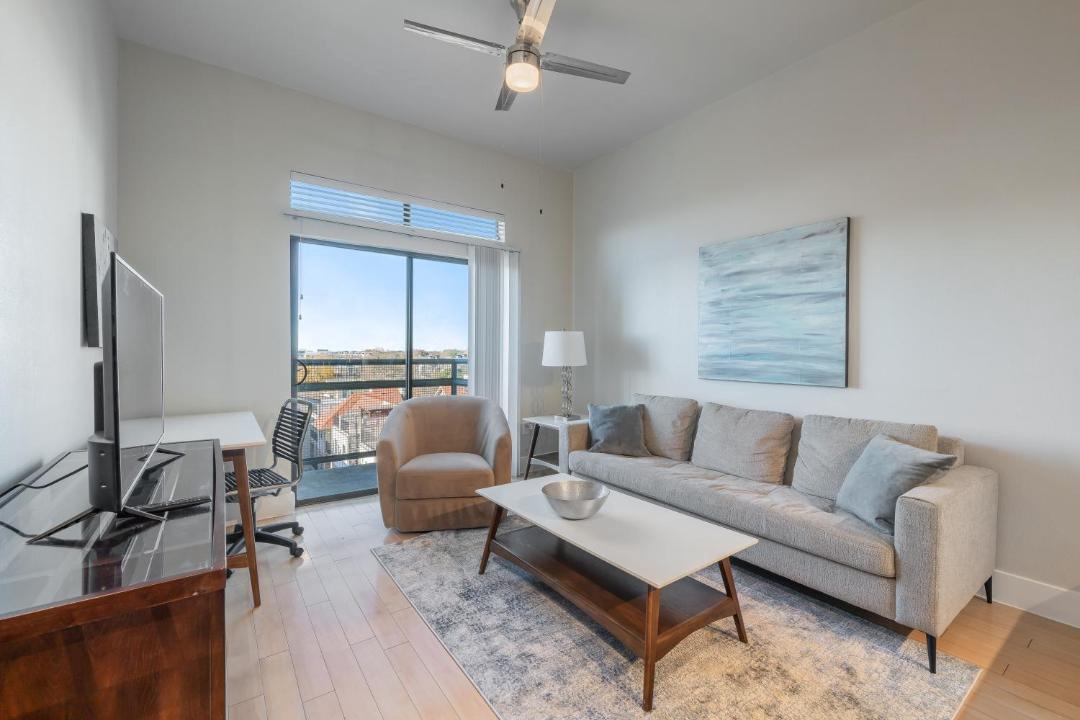 Photo of Livingroom in Oak Lawn