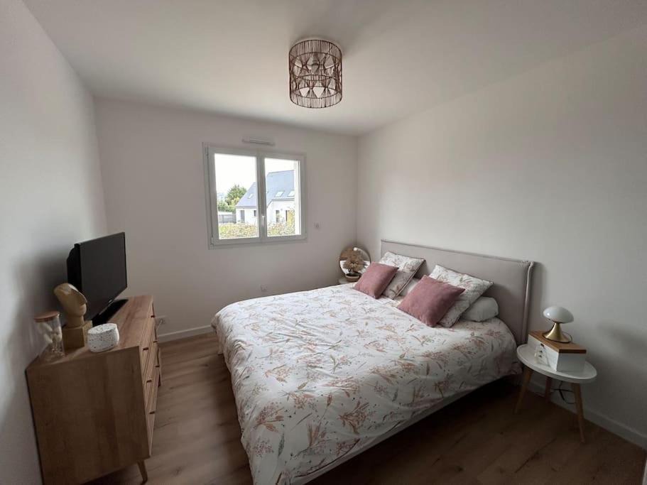 Photo of Bedroom in Plouha