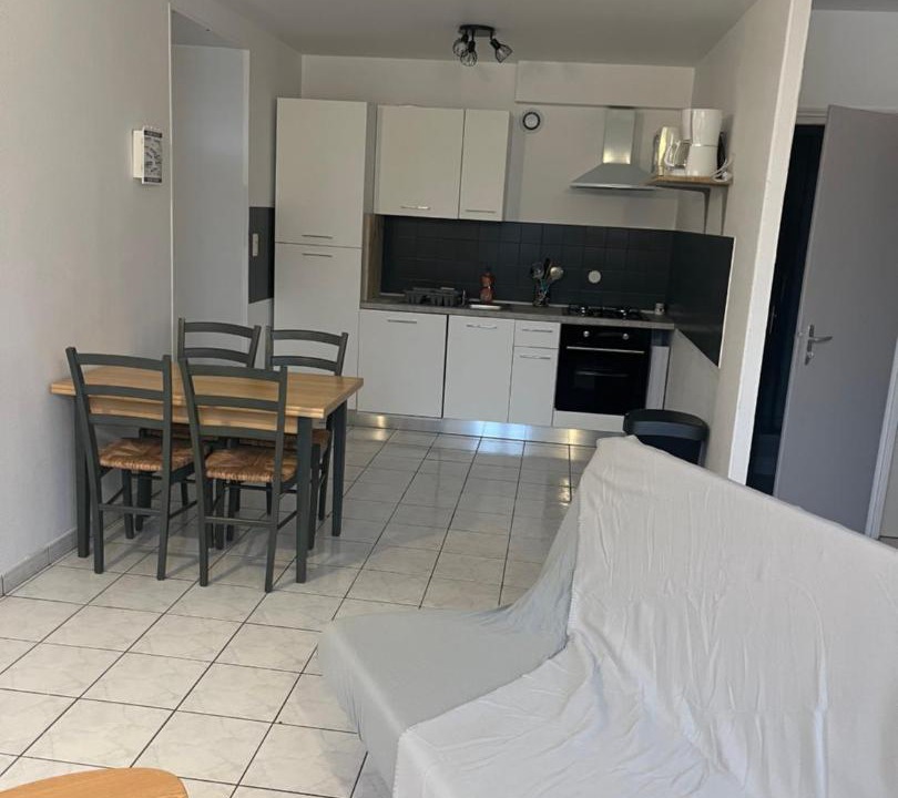 Photo of Others in Cozes