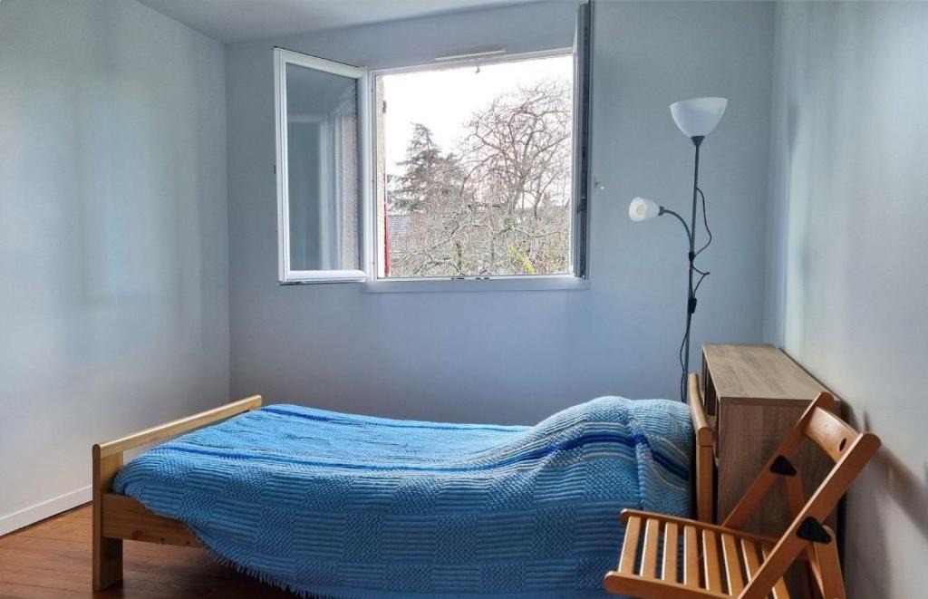 Photo of Others in Le Mesnil-Saint-Denis