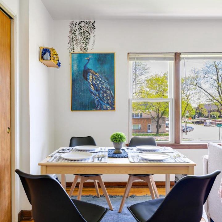 Photo of Livingroom in Westmont