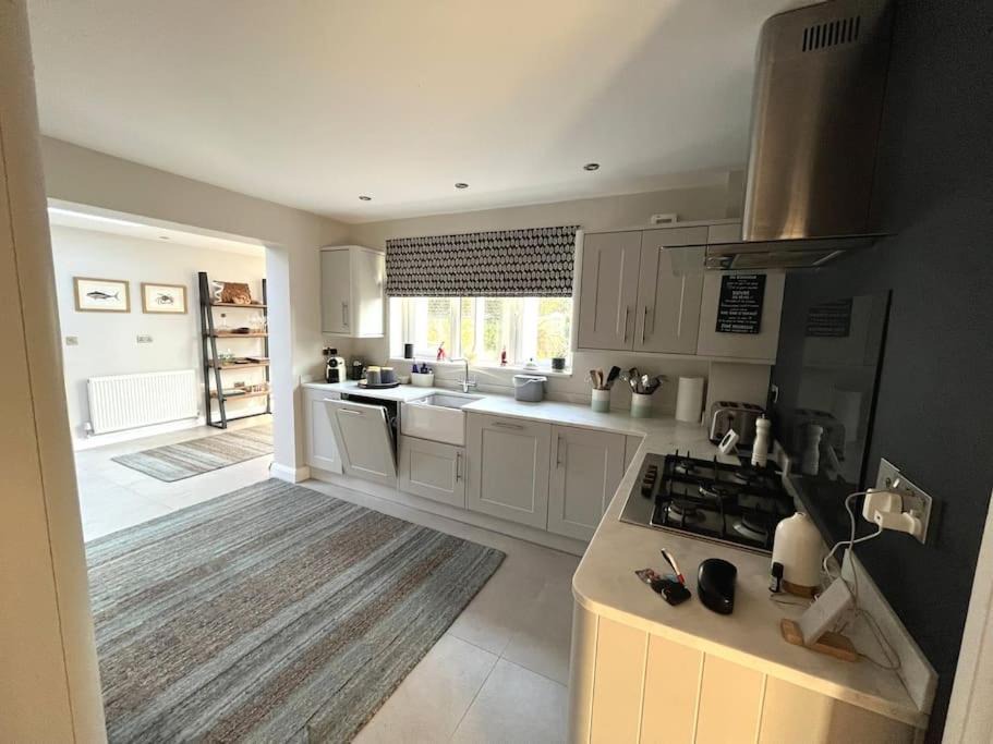 Photo of Kitchen in Tarporley