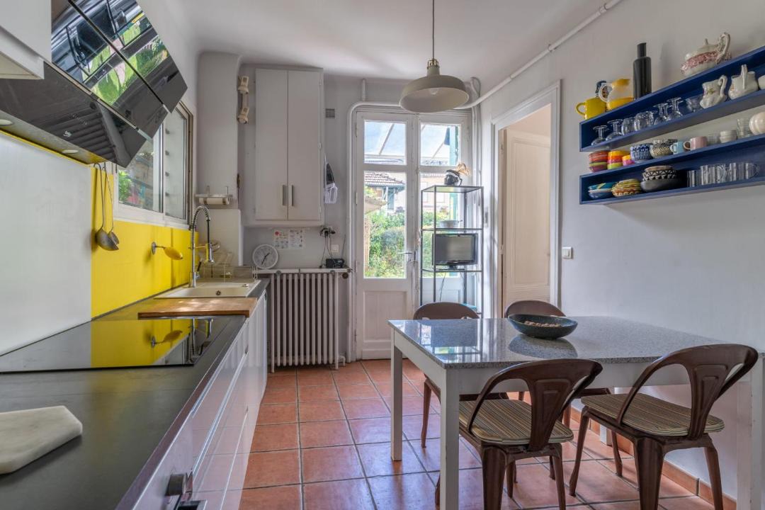 Photo of Others in Saint Genes