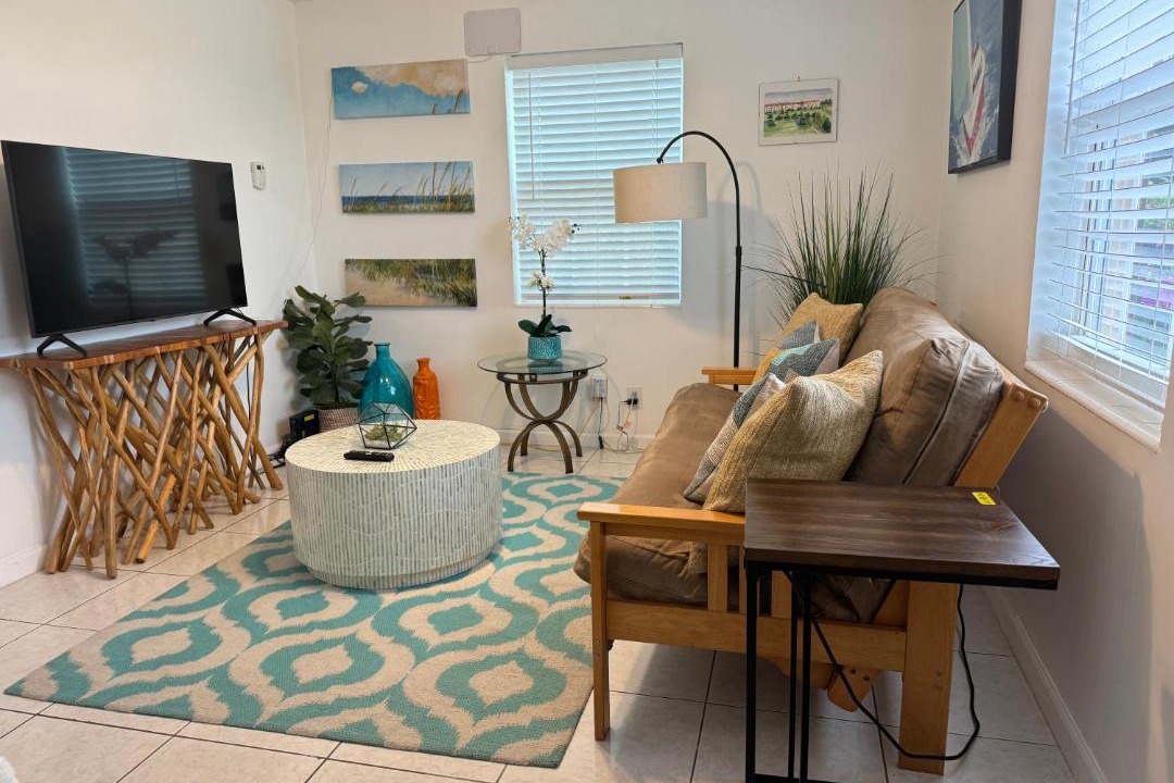 Photo of Livingroom in Juno Ridge