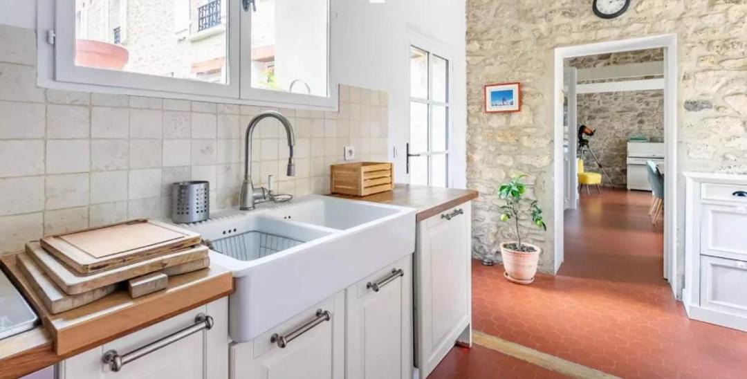 Photo of Kitchen in Chamant