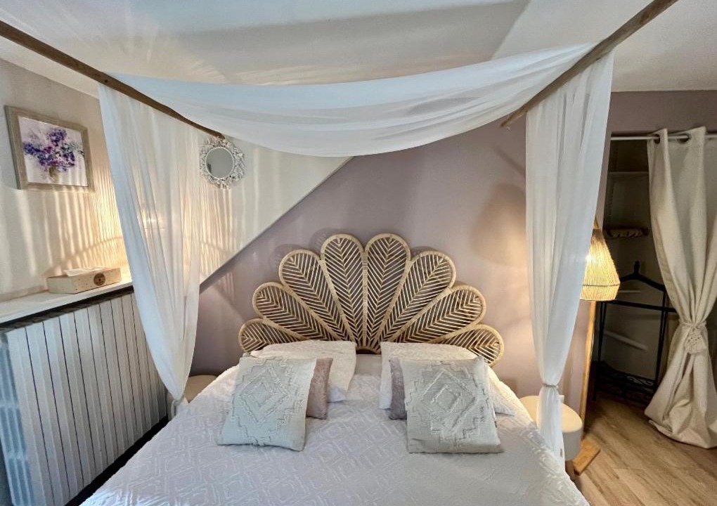 Photo of Bedroom in Montbrun-les-Bains